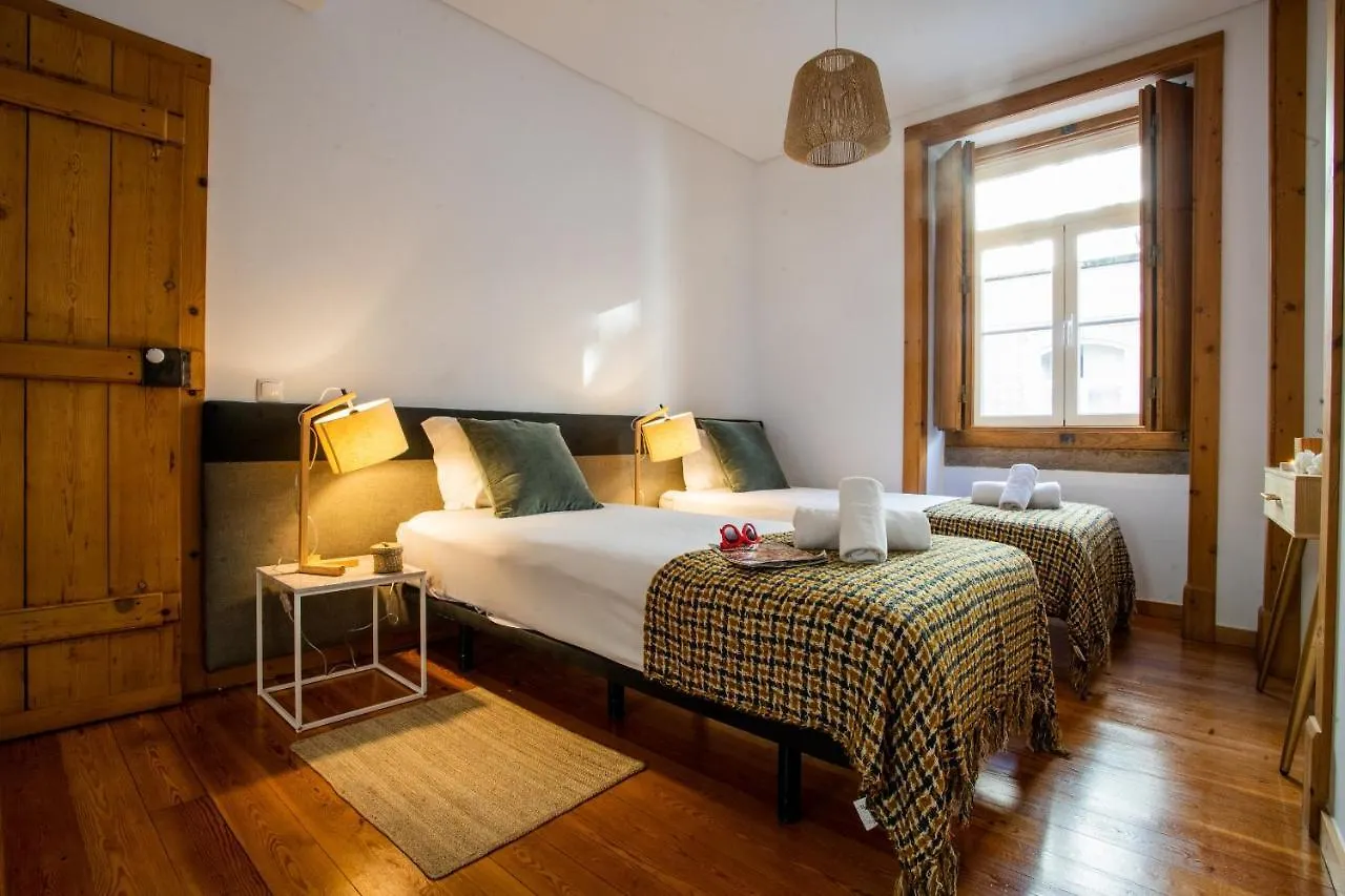 Bairro Alto Superior Two Bedroom Apartment By Les Deux Mariettes Lissabon