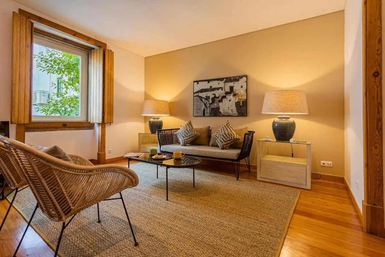 Bairro Alto Superior Two Bedroom Apartment By Les Deux Mariettes Lissabon