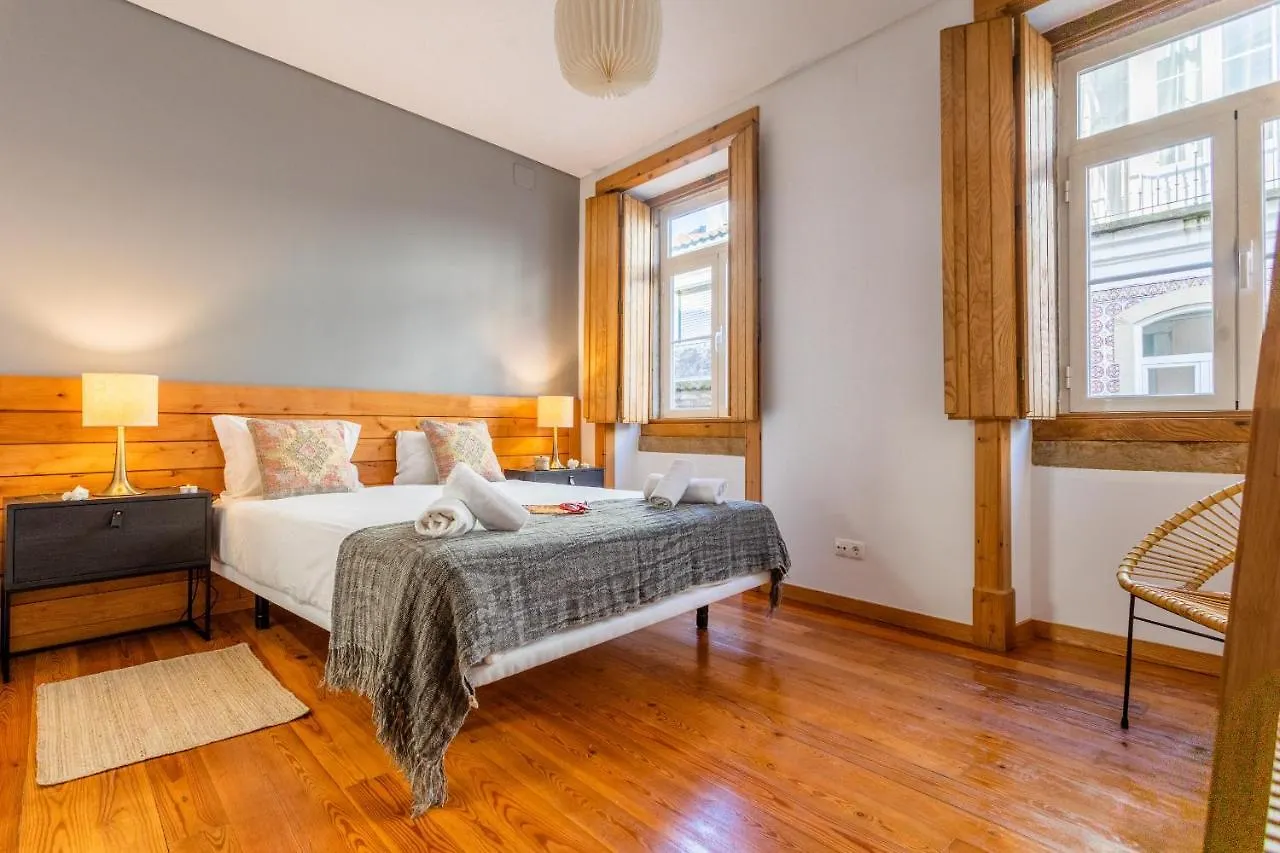 Bairro Alto Superior Two Bedroom Apartment By Les Deux Mariettes Lisboa 0*,  Portugal