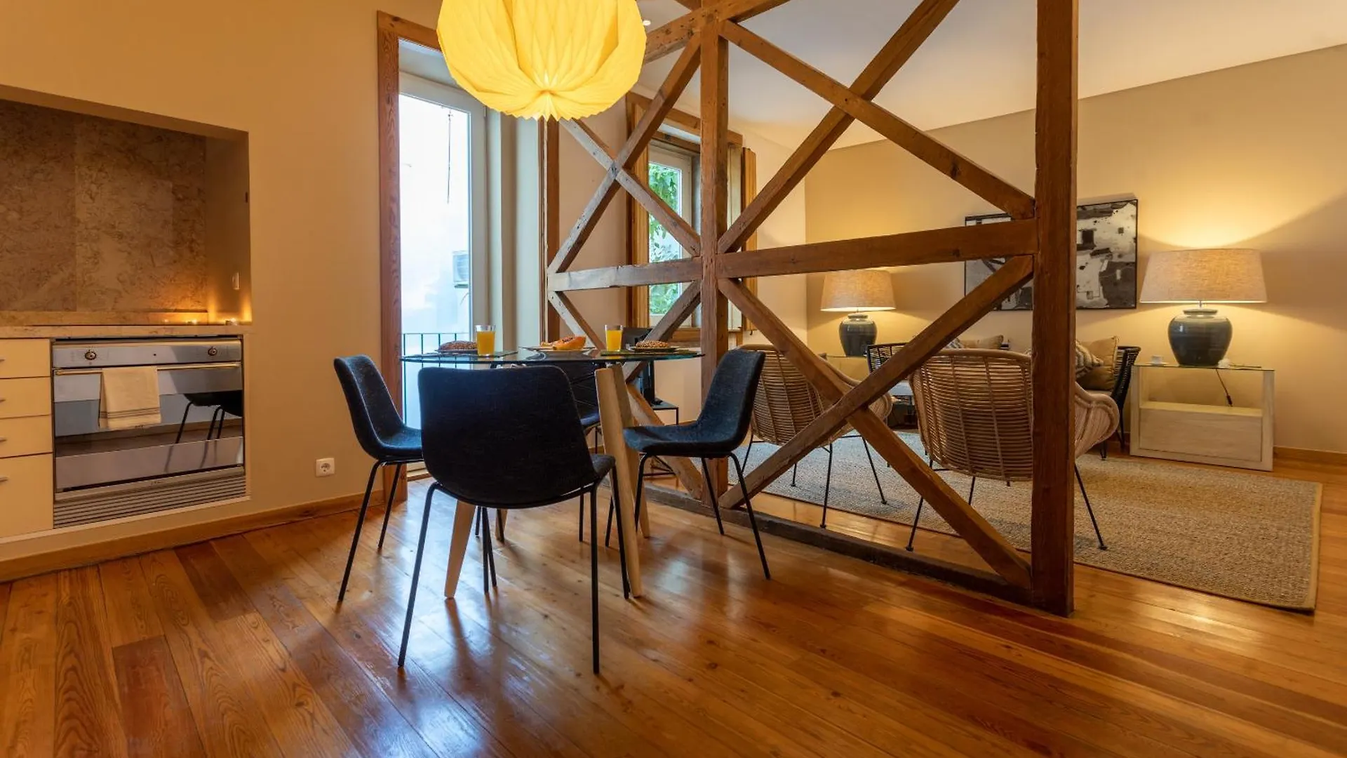 Bairro Alto Superior Two Bedroom Apartment By Les Deux Mariettes Lisboa